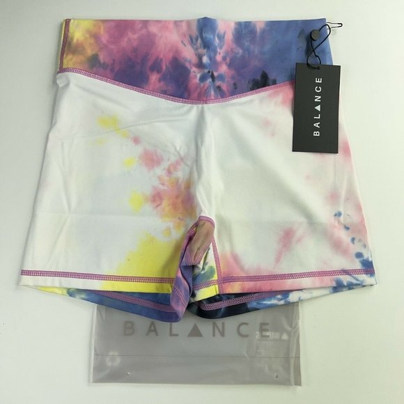 Balance Athletica Shorts Balance Athletica The Cloud Short Shorts